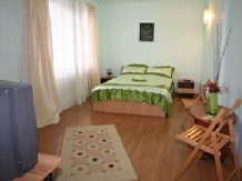 Pensiunea Nora Turism - accommodation in  Ceahlau Bicaz (02)