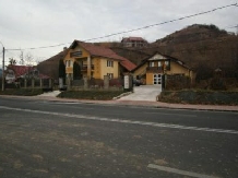Pensiunea Nora Turism - accommodation in  Ceahlau Bicaz (11)