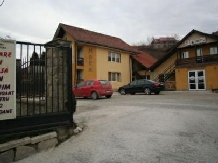 Pensiunea Nora Turism - accommodation in  Ceahlau Bicaz (12)