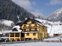 Pensiunea Floare de Crin - alloggio in  Bucovina (01)
