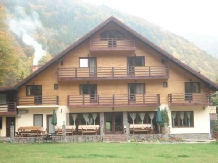Cabana Perla - accommodation in  Hateg Country, Transalpina (01)