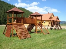 Pensiunea 7 flori - accommodation in  Harghita Covasna, Lacu Rosu (06)