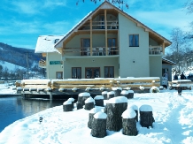 Pensiunea La Nicolae - accommodation in  Hateg Country, Transalpina (07)