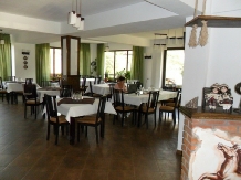 Pensiunea Curtea Braneana - accommodation in  Rucar - Bran, Moeciu, Bran (09)