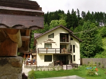 Pensiunea Podul Craiului - cazare Rucar - Bran, Piatra Craiului, Tara Muscelului (01)
