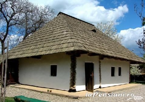 Casa Afetelor - accommodation in  Moldova (Surrounding)
