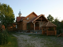 Pensiunea Borostyan - accommodation in  Harghita Covasna, Lacu Rosu (13)