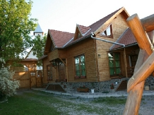 Pensiunea Borostyan - accommodation in  Harghita Covasna, Lacu Rosu (16)
