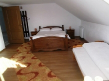 Pensiunea la Padurea Statului - accommodation in  North Oltenia, Transalpina (03)