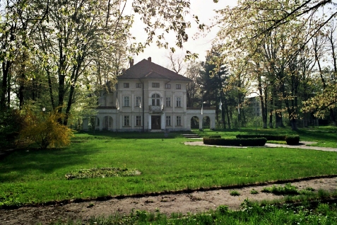 Casa Ianus - cazare Valea Prahovei (Activitati si imprejurimi) Casa Ianus - cazare Valea Prahovei (Activitati si imprejurimi)