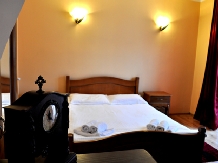 Pensiunea Fagilor - accommodation in  Bucovina (02)