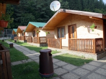 Complex Turistic 3 tauri - accommodation in  Muscelului Country (02)