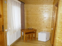 Complex Turistic 3 tauri - accommodation in  Muscelului Country (03)