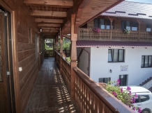 Pensiunea Bontos - accommodation in  Maramures Country (36)