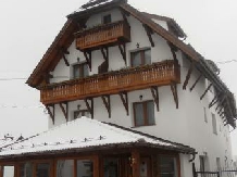 Pensiunea Trattoria Al Gallo - accommodation in  Rucar - Bran, Moeciu, Bran (01)