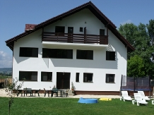 Pensiunea Rosenville - accommodation in  Rucar - Bran, Rasnov (02)