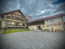 Pensiunea Irina - accommodation in  Maramures Country (40)