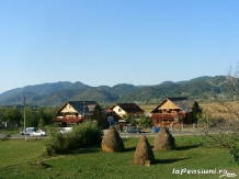 Rural accommodation at  Pensiunea Fratii Pasca