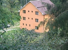 Rural accommodation at  Pensiunea Mario