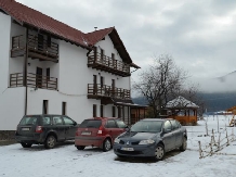 Pensiunea Montana - accommodation in  Fagaras and nearby, Sambata (02)