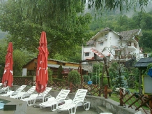 Pensiunea El Plazza - accommodation in  Cernei Valley, Herculane (06)