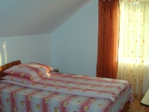 Pensiunea Antonia - cazare Vatra Dornei, Bucovina (07)