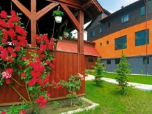 Casa Lucia - cazare Gura Humorului, Bucovina (03)