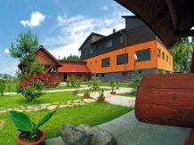 Casa Lucia - cazare Gura Humorului, Bucovina (04)