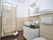 Vila Twins Apartments - alloggio in  Vallata di Brasov (11)