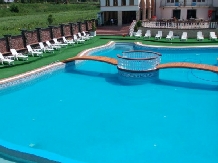 White House - accommodation in  Transylvania (06)