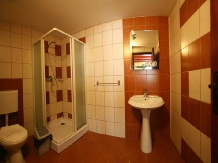 Vila Gal - accommodation in  Harghita Covasna, Lacu Rosu (16)