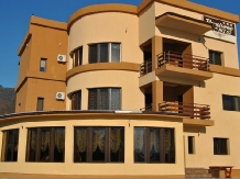 Pensiunea Ianis - accommodation in  Ceahlau Bicaz (02)