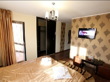 Pensiunea Ianis - accommodation in  Ceahlau Bicaz (04)