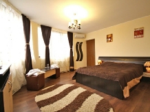 Pensiunea Ianis - accommodation in  Ceahlau Bicaz (10)