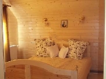 Cabanele FloriCrin - accommodation in  Apuseni Mountains, Belis (09)