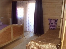 Cabanele FloriCrin - accommodation in  Apuseni Mountains, Belis (10)