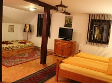 Casa Noastra - accommodation in  North Oltenia (10)