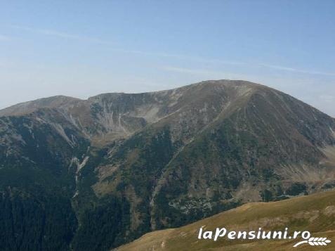 Casa Noastra - cazare Nordul Olteniei (Activitati si imprejurimi)