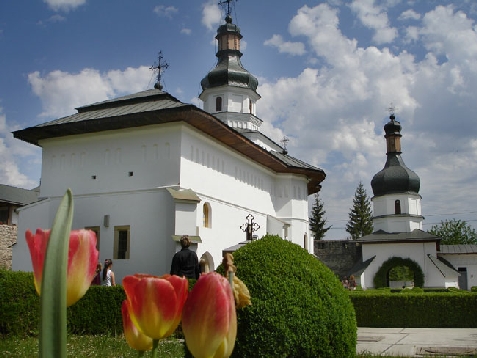 La Ferma Veche Bogdana - cazare Moldova (Activitati si imprejurimi)