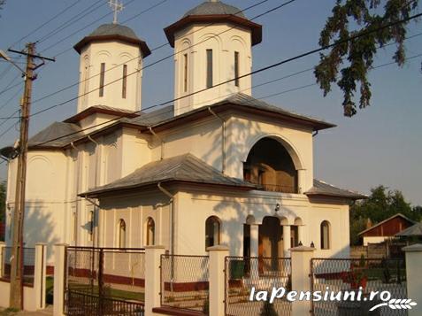 Casa de Vacanta Ellen - cazare Valea Prahovei (Activitati si imprejurimi)