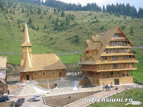 Pensiunea La Sishe - alloggio in Vatra Dornei (Attività e i dintorni) Pensiunea La Sishe - alloggio in Vatra Dornei (Attività e i dintorni)