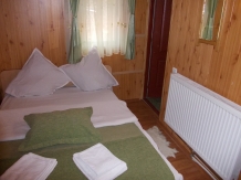 Pensiunea Poiana Soarelui - accommodation in  Olt Valley, Voineasa, Transalpina (11)
