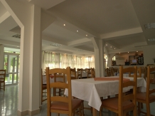 Genius Delta Resort - cazare Delta Dunarii (12)