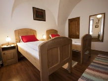 Pensiunea Bastion - accommodation in  Sighisoara (30)