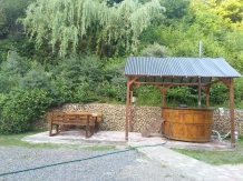 Cabana Susani - alloggio in  Apuseni, Valea Draganului (02)