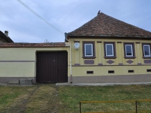 Casa Transilvania la Tara - cazare Fagaras (01)