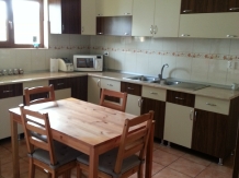 Casa de vacanta Macovei - accommodation in  North Oltenia (14)