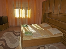 Pensiunea agroturistica La Vasile la Cazan - accommodation in  Maramures Country (10)