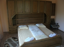 Pensiunea agroturistica La Vasile la Cazan - accommodation in  Maramures Country (14)