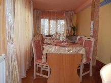 Pensiunea Laura - accommodation in  Apuseni Mountains (06)